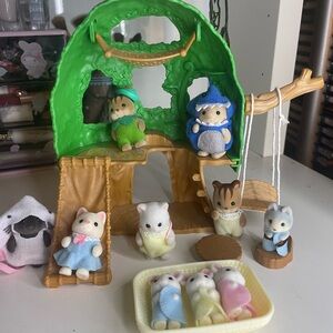 Calico Critter Lot (Treehouse Included)